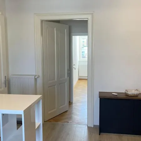 Leoben 3 3 People 4 Apartment Leitendorf