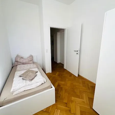 Leoben 3 3 People 4 Apartment Leitendorf