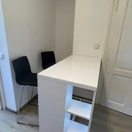 Leoben 3 3 People 4 Apartment *