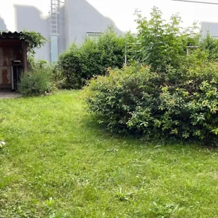 Leoben 3 3 People 4 *