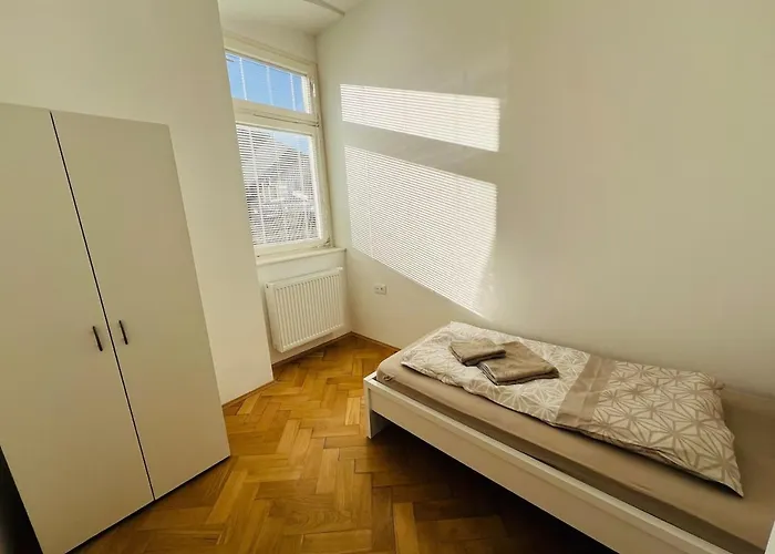 Leoben 3 3 People 4 公寓 *