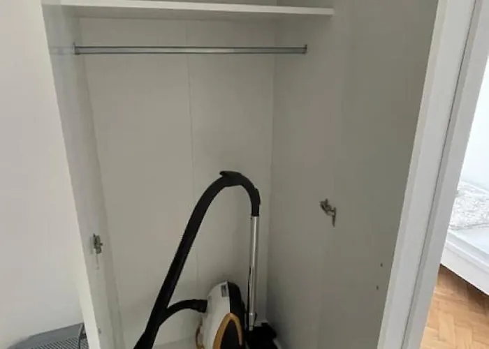 Leoben 3 3 People 4 Leitendorf